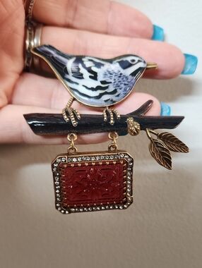 Forian F&L Gold-Tone Enamel Bird Brooch with Red Carved